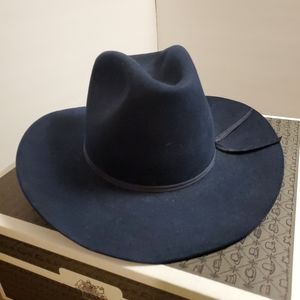 Vintage Thoroughbred Registered Navy cowboy hat, size 7.25